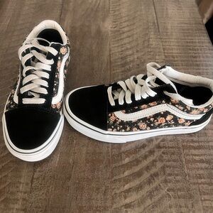 Kids Vans suede black and white high top 3.5